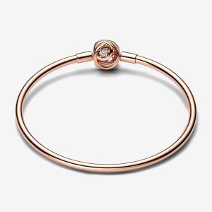 Moments Encircled Clasp Bangle-Rose gold plated