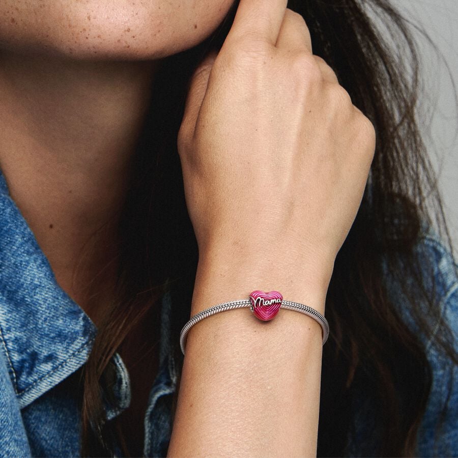 Radiating Love Mama Heart Charm - Image 2