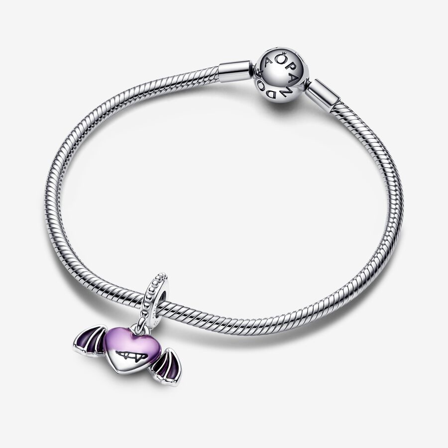 Vampire Winged Heart Dangle Charm - Image 3