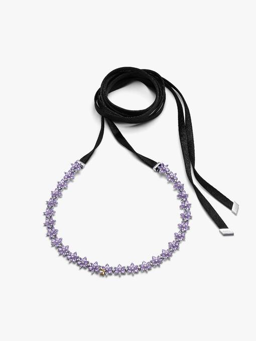 Bridgerton Herbarium & Bee Choker
