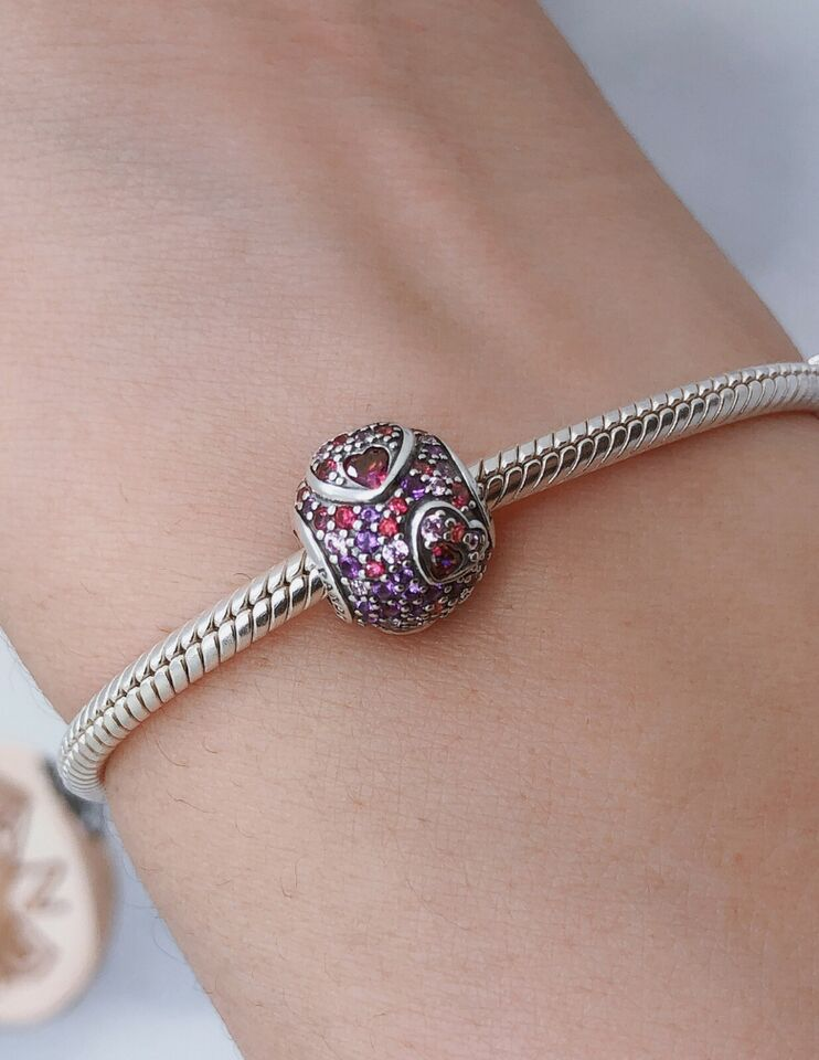 Asymmetric Hearts Of Love Bead - Image 2