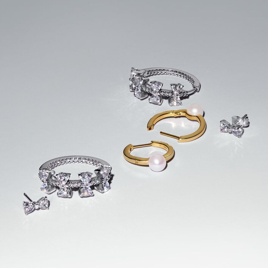 Sparkling Bow Row Hoop Earrings - Image 2
