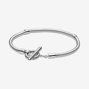 Moments T-Bar Snake Chain
