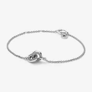 Signature Intertwined Pavé Chain Bracelet