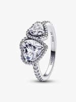 Sparkling Halo Hearts Ring