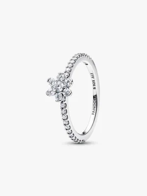 Sparkling Flower Ring