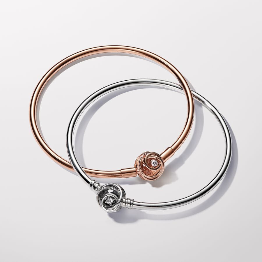 Moments Encircled Clasp Bangle - Image 3