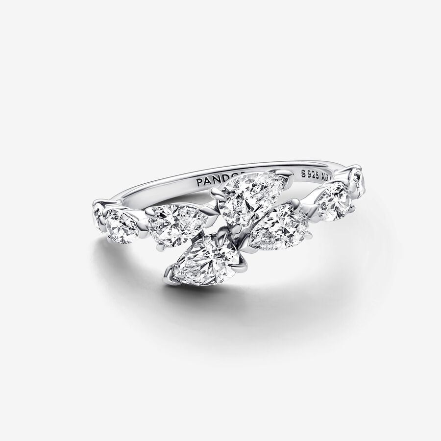 Sparkling Overlapping Band Ring - Image 2