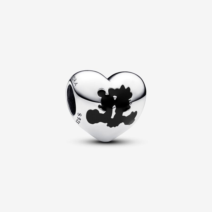 Heart pendant