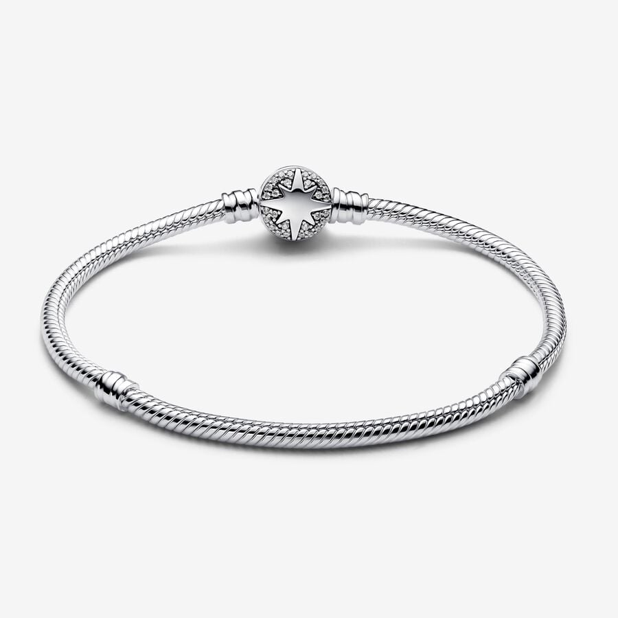 North Star Clasp Snake Chain Bracelet - Image 2