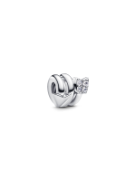 Twisting Arrow Charm
