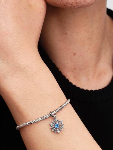 Disney Frozen Queen Elsa Snowflake Dangle Charm - Image 5