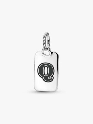 Letter Q Rectangle Pendant