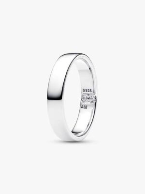 Engravable Classic Band Ring